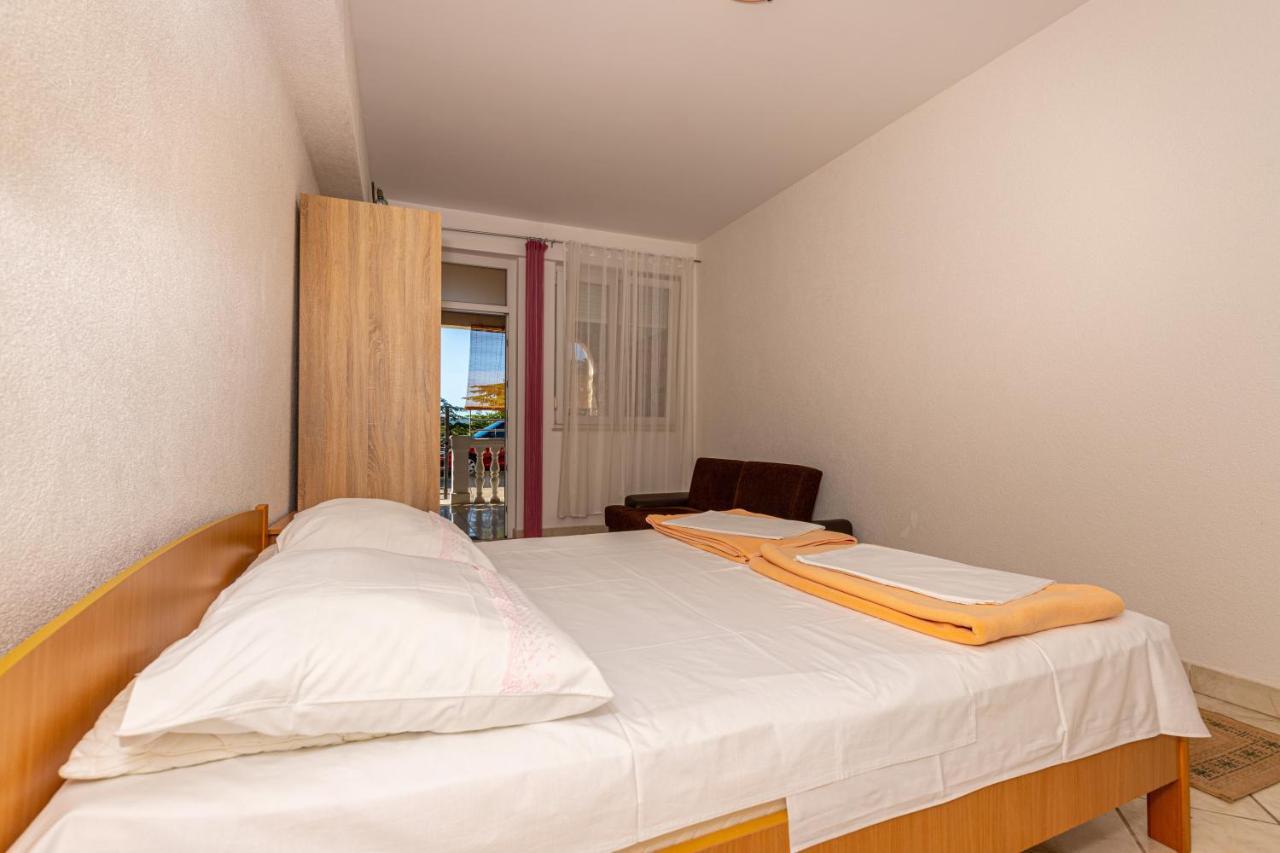 Apartmani Loki Dramalj Eksteriør bilde